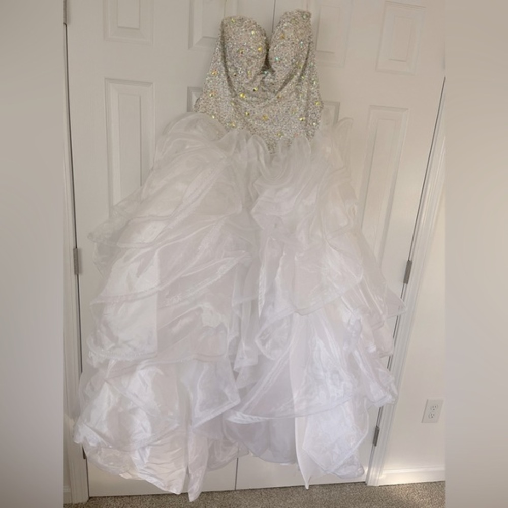 White formal dress size 14